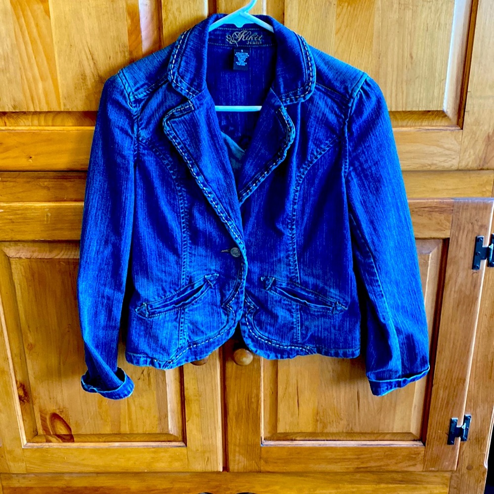 Kikit Jeans western denim jacket. Size small